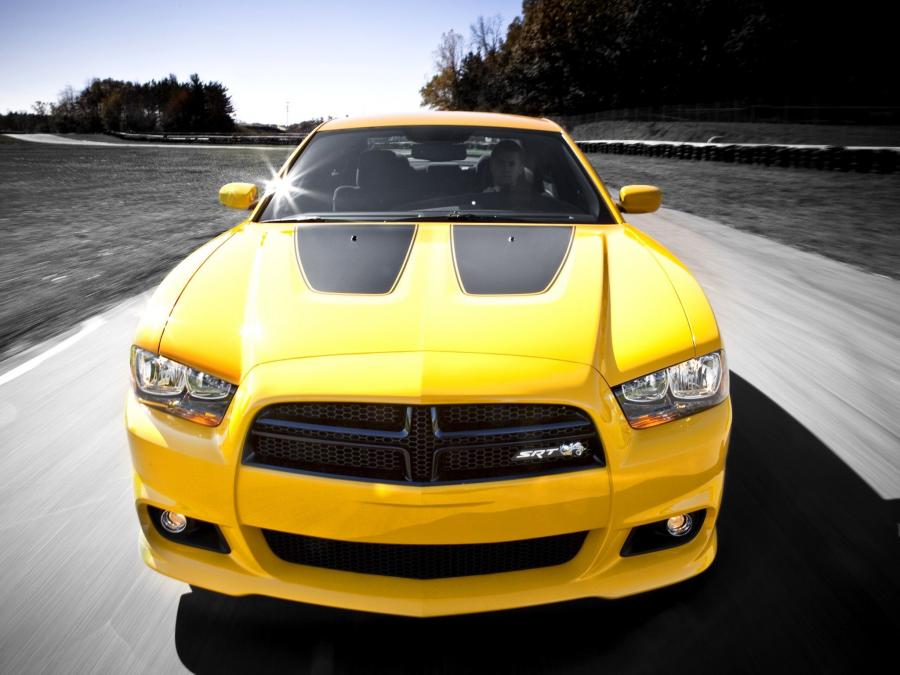  Dodge Charger SRT8 Super Bee 2012 года  (фото 39 из 39)